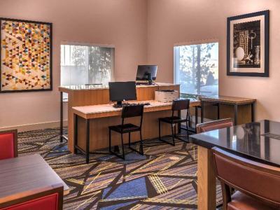 Hotel Holiday Inn Express & Suites Reno Airport - Bild 4