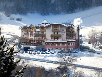 Tevini Dolomites Charming Hotel - Bild 5