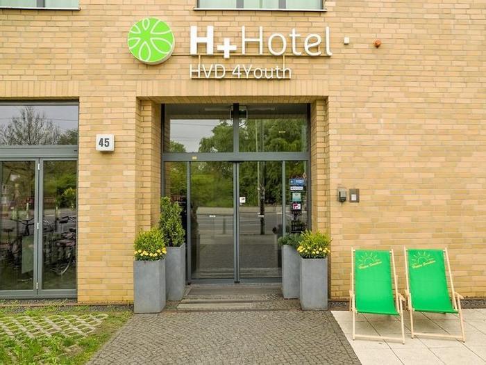 H+ Hotel 4Youth - Bild 1
