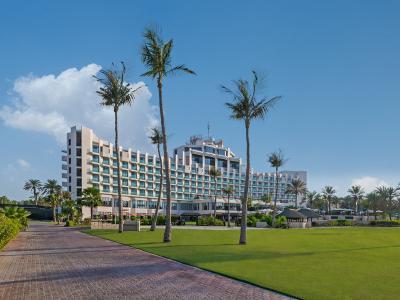 JA Beach Hotel - Bild 3
