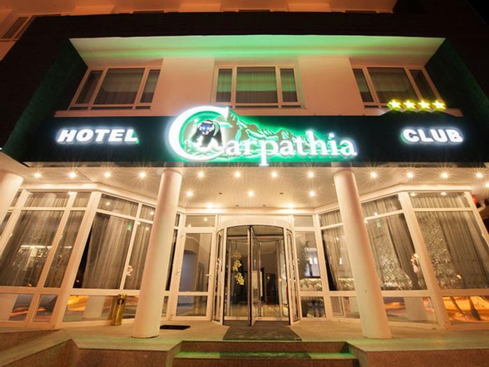 Hotel Carpathia Sinaia - Bild 1