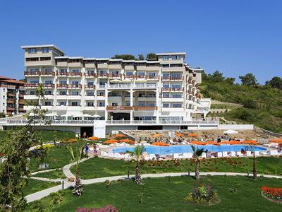 Justiniano Resort
