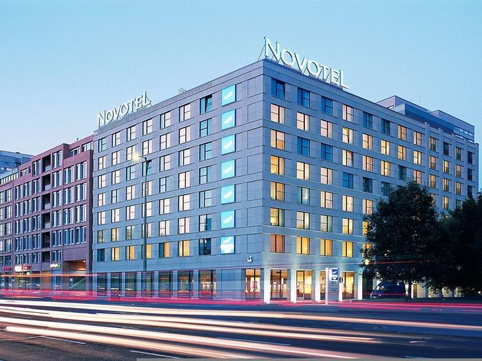 Hotel Novotel Berlin Mitte - Bild 1