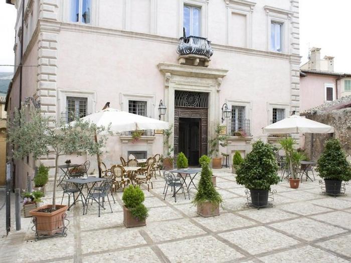 Hotel Antica Dimora alla Rocca - Bild 1