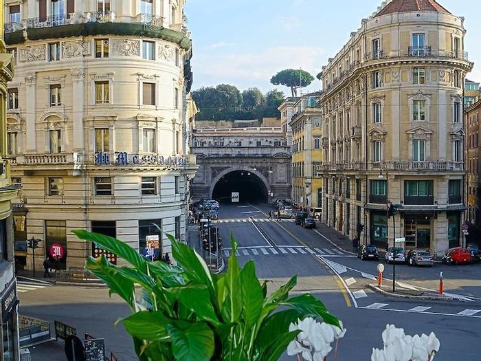 Rome Art Hotel - Bild 1