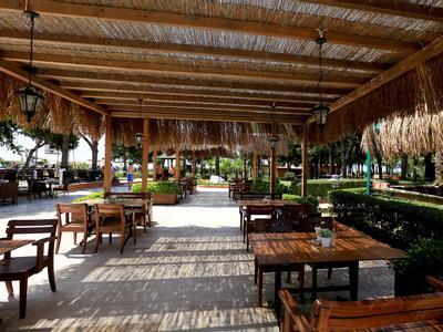Club Turtas Beach Hotel - Bild 3