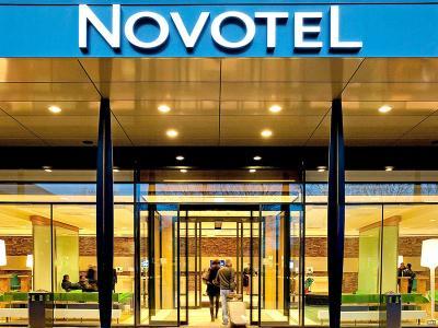Hotel Novotel Amsterdam City - Bild 2