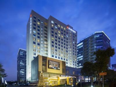 Northern Hotel Shanghai - Bild 2