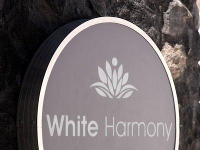 Hotel White Harmony Suites - Bild 3