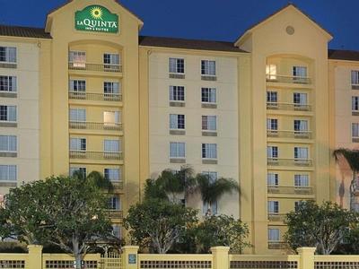 Hotel La Quinta Inn & Suites by Wyndham Ontario Airport - Bild 5
