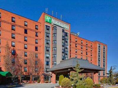 Hotel Holiday Inn & Suites Windsor Ambassador Bridge - Bild 2