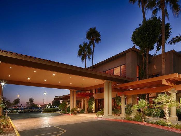 Hotel Best Western Plus Scottsdale Thunderbird Suites - Bild 1