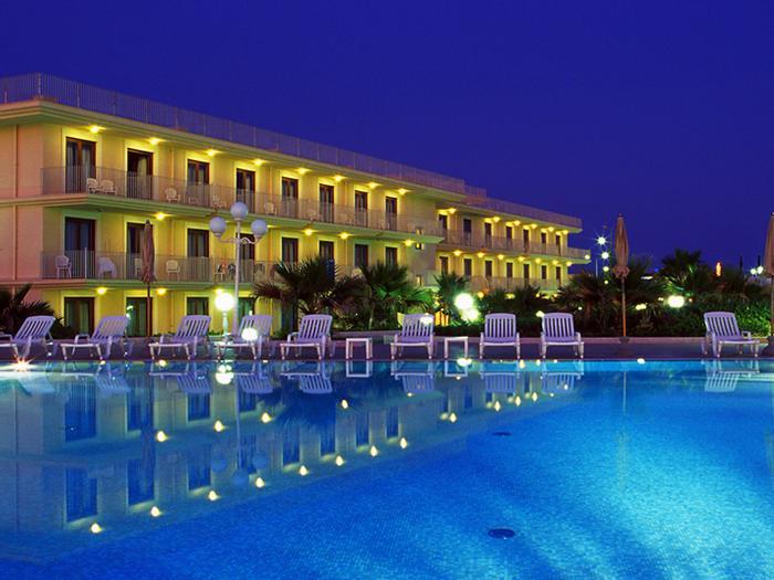 Hotel Dioscuri Bay Palace - Bild 1
