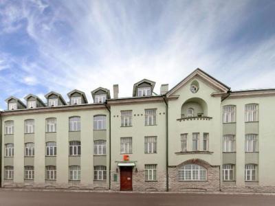 City Hotel Tallinn - Bild 2