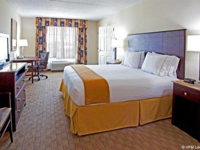 Hotel Holiday Inn Express & Suites Columbus At Northlake - Bild 3