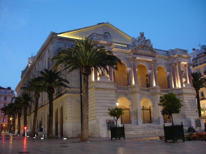Hotel Hôtel ibis Toulon La-Seyne - Bild 1