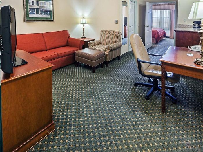 Hotel Country Inn & Suites by Radisson, Amarillo I-40 West, TX - Bild 1