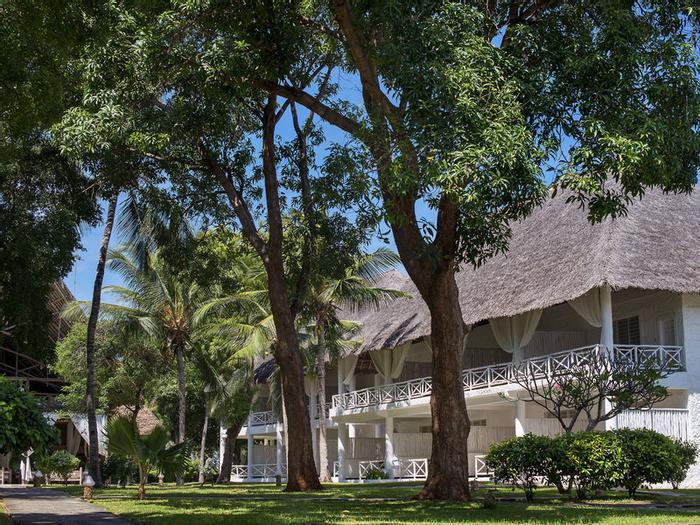 Hotel Sandies Tropical Village - Bild 1