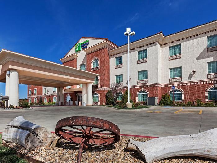 Holiday Inn Express & Suites Amarillo East - Bild 1