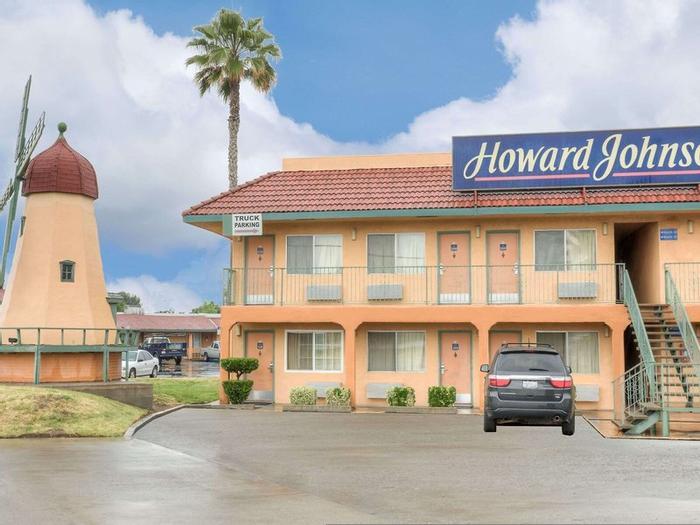 Hotel Howard Johnson by Wyndham Modesto Ceres - Bild 1