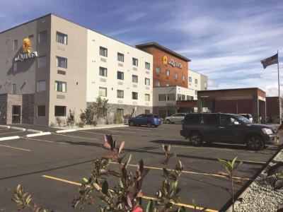 Hotel La Quinta Inn & Suites by Wyndham Anchorage Airport - Bild 4