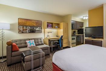 Hotel TownePlace Suites Tampa Westshore/Airport - Bild 5