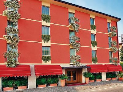 Hotel Cortina - Garda