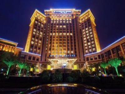 Hotel Wyndham Grand Plaza Royale Palace Chengdu - Bild 2