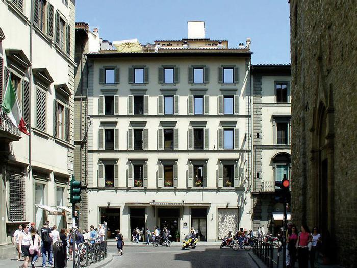 B&B HOTEL Firenze Laurus al Duomo - Bild 1