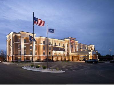 Hotel Hampton Inn & Suites Saginaw - Bild 3