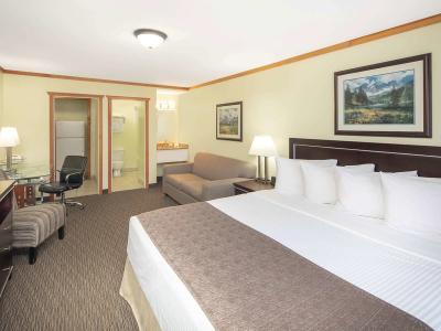 Hotel Travelodge by Wyndham Golden Sportsman Lodge - Bild 4
