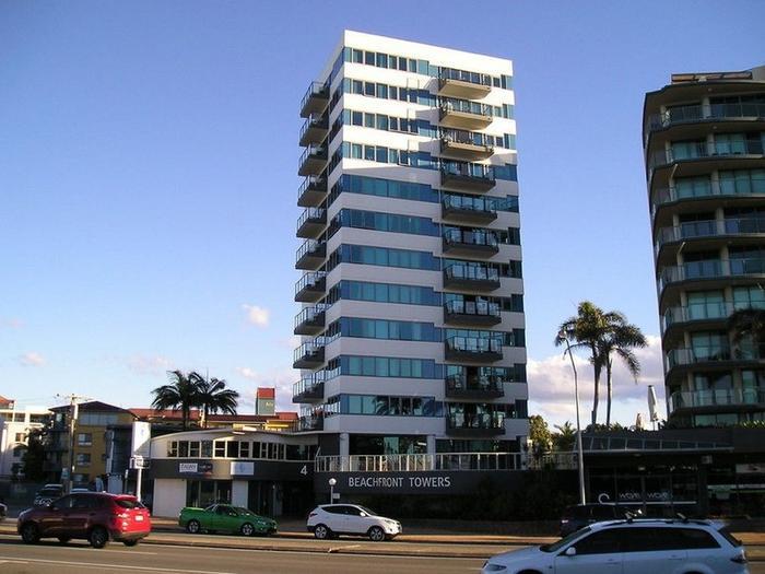 Hotel Beachfront Towers - Bild 1