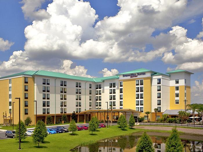 Hotel SpringHill Suites Orlando Lake Buena Vista in Marriott Village - Bild 1