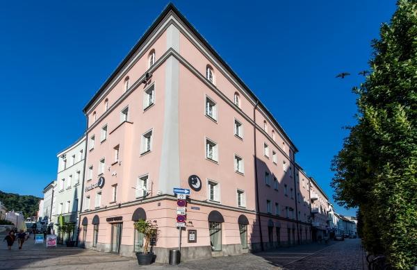 Premier Inn Passau Weisser Hase Hotel - Bild 1
