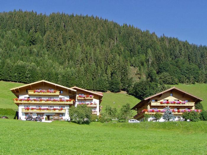 Hotel Ferienanlage Alpin Apart - Bild 1