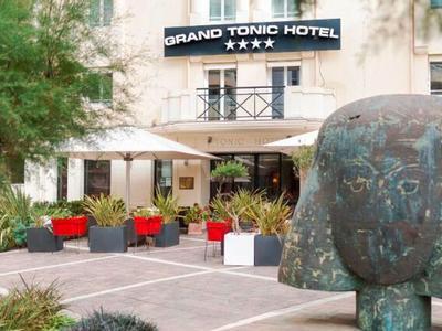 Grand Tonic Hotel Biarritz - Bild 2