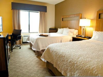 Hotel Hampton Inn & Suites Salinas - Bild 2