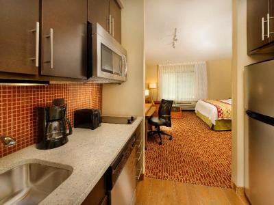 Hotel TownePlace Suites Orlando Flamingo Crossings - Bild 5