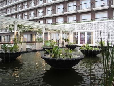 Hotel THE 1O1 Bogor Suryakancana - Bild 2
