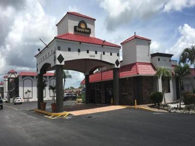 Hotel Days Inn by Wyndham Fort Myers - Bild 3