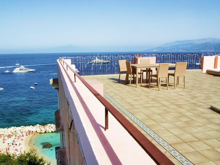 Hotel Capri Inn - Bild 1