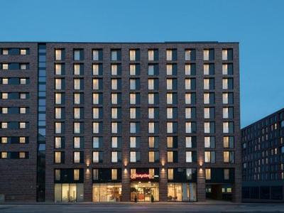 Hotel Hampton by Hilton Hamburg City Centre - Bild 5
