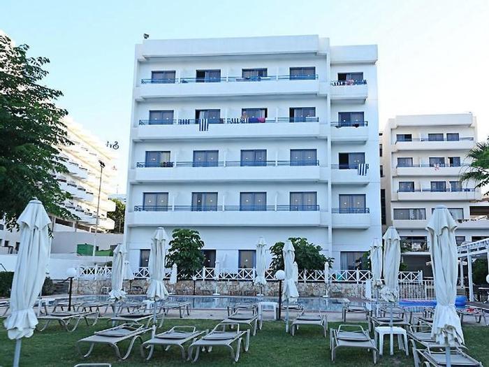 Iliada Beach Hotel - Bild 1