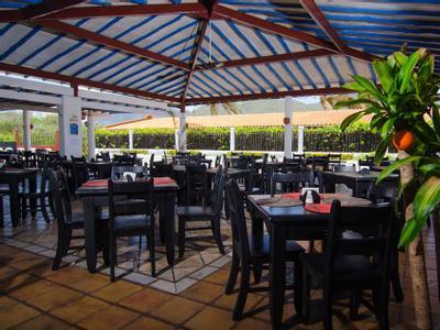 Hotel Flamenco Villas & Beach Club - Bild 4