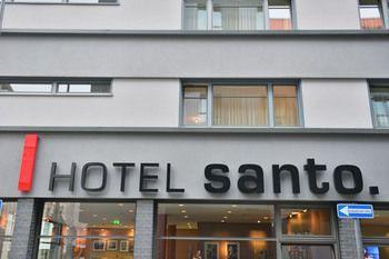 Hotel Santo - Bild 1