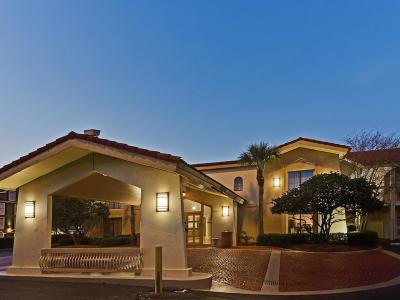 Hotel Baymont by Wyndham Jacksonville Orange Park - Bild 2