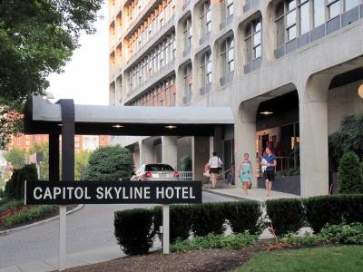Capitol Skyline Hotel - Bild 2