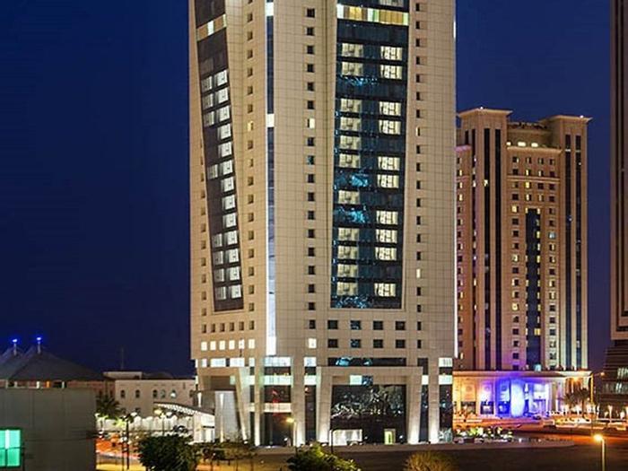 Centara West Bay Hotel & Residences Doha - Bild 1