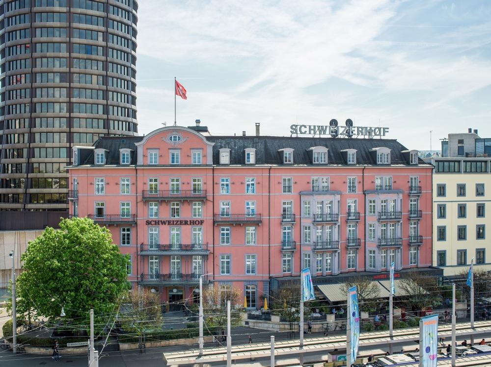 Hotel Schweizerhof - Bild 1