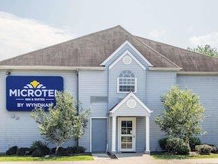Microtel Inn & Suites Bethel /  Danbury